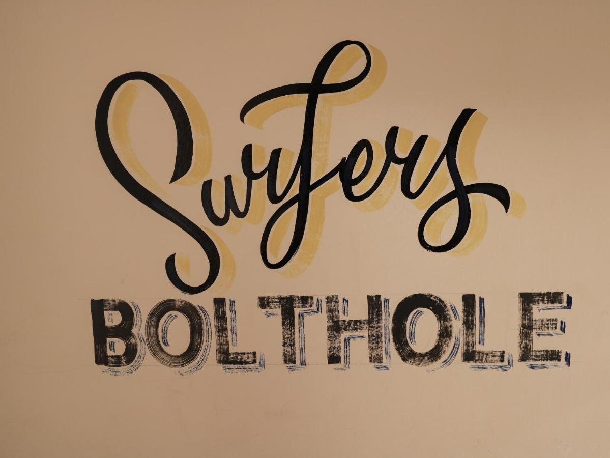 The Surfers Bolt Hole Apartamento Whitby Exterior foto